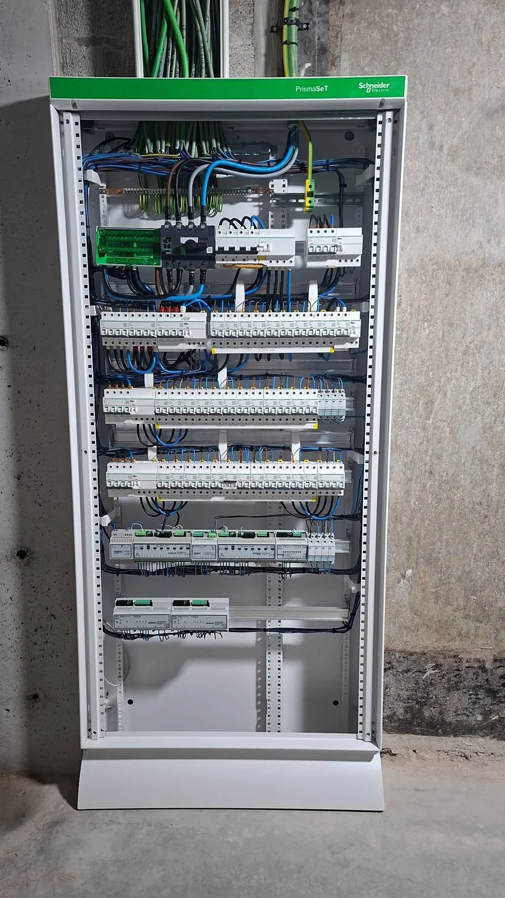 Vue de face du tableau général basse tension